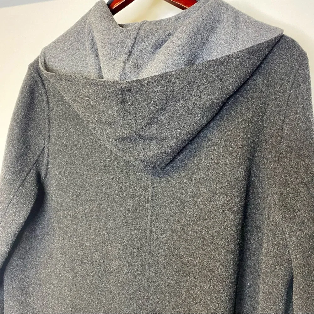 Uniqlo grey wool blend hooded coat - Picture 6 of 10
